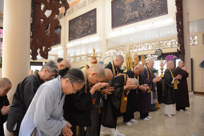 Japanese Pure Land Delegation visited Hoang Phap